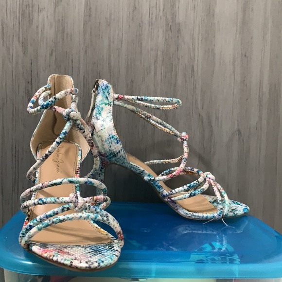 Brand new w/o box - Picture 3 of 3